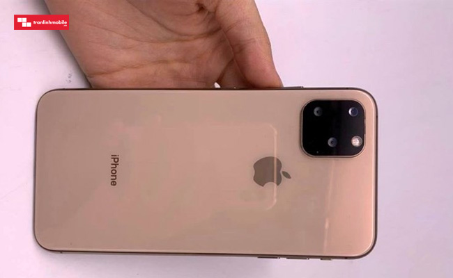 Hàng thật chưa có, hàng nhái iPhone XI đã tràn lan