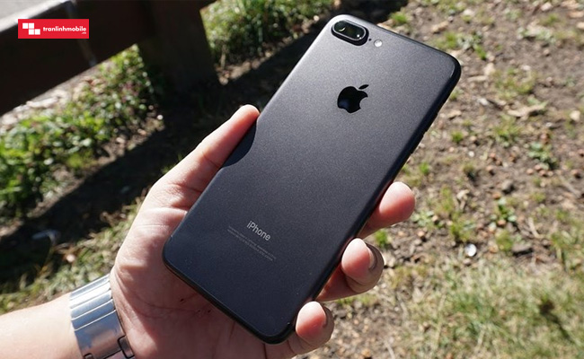 Vì sao 2020 người ta lại kháo nhau mua iPhone 7 Plus?