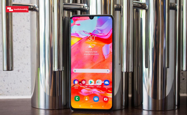 galaxy A70 có gì để xứng đáng với tầm giá 9 triệu